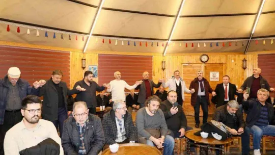 Körfez'de türkü gecesi