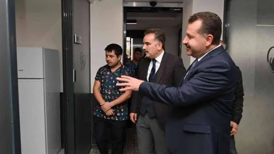 Körfez'e Sokak Hayvanları Tedavi Merkezi açıldı