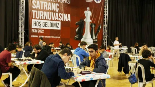 Küçükçekmece'de 29 Ekim Satranç Turnuvası heyecanı