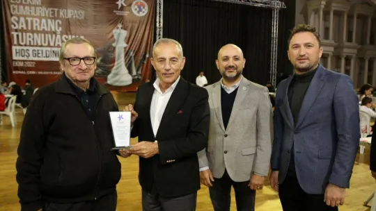 Küçükçekmece'de 29 Ekim Satranç Turnuvası heyecanı