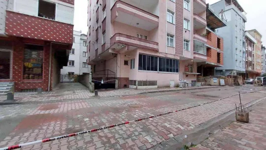 Küçükçekmece'de kolonu patlayan bina için yıkım kararı