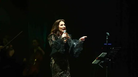 Kültür sanatın şehri Başakşehir'de, Kayahan gecesi