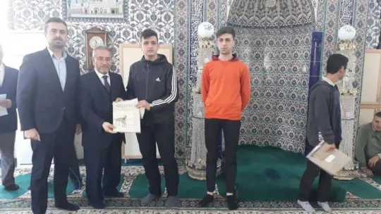 Kur'an-ı Kerim'i güzel okuma yarışması düzenlendi