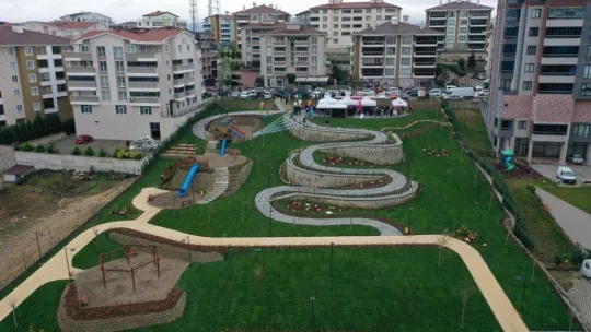 Kurtuluş Mahallesi'ne bir park daha kazandırıldı