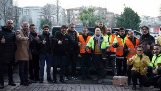 Kuzey Yıldızı Trabzonsporlular Derneği, depremzedeler için yardım kampanyası düzenledi