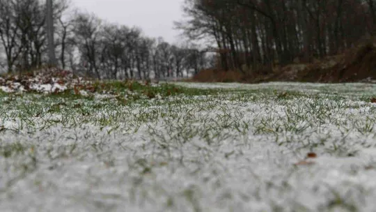 Lapseki'de kar yağışı