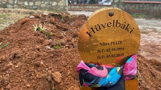 Literatüre giren genç anneden geriye en mutlu fotoğrafları kaldı