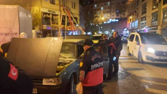 LPG'li otomobil bir anda alev aldı