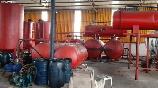 Madeni yağlardan kaçak mazot üreten tesise baskın: 31 bin litre mazot ele geçirildi