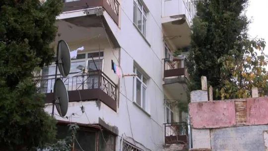 Maltepe'de 150 bin liralık soygun: Kumbarayı da çalmayı unutmadı