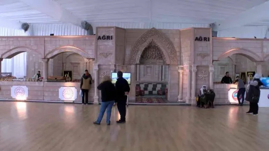 Maltepe'de Ağrı Tanıtım Günleri yoğun ilgiyle devam ediyor