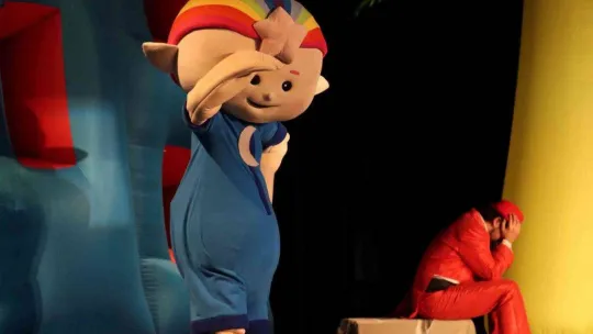 Maltepe'de ara tatilde 3 bin çocuk tiyatroyla buluştu