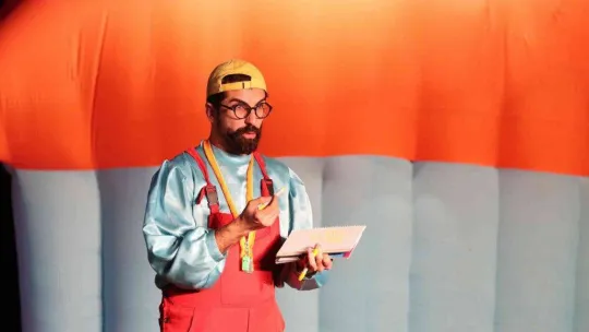 Maltepe'de ara tatilde 3 bin çocuk tiyatroyla buluştu