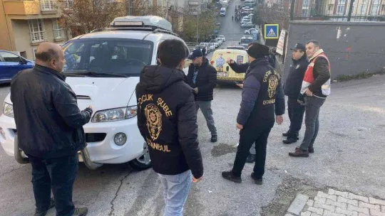 Maltepe'de okul önlerinde sıkı denetim