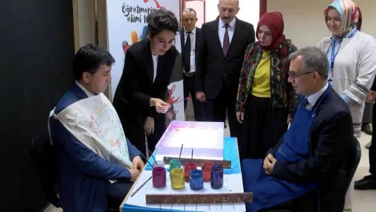 Maltepe Kaymakamı Tiryaki: 'Hastanede tedavi gören çocuklarımızın eğitimleri de burada devam ediyor'