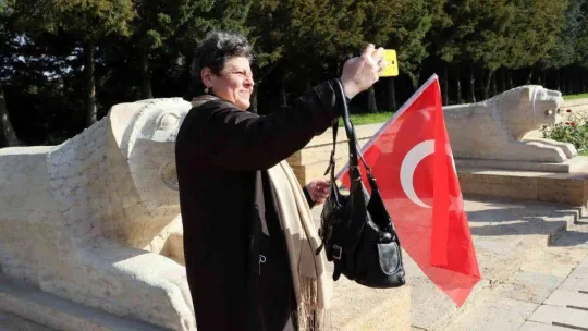 Maltepeli kadınlar 'Ata'larının huzurunda