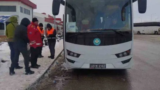 Manisa Büyükşehir'den afet bölgesine takviye