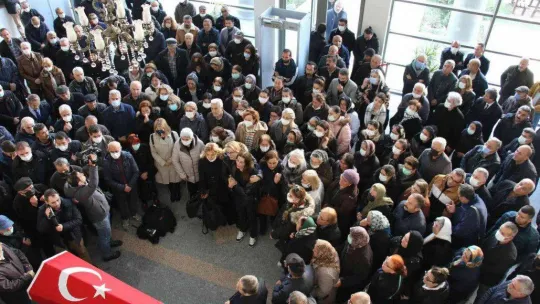 Manken Özge Ulusoy'un babası için Ankara'da cenaze töreni düzenlendi