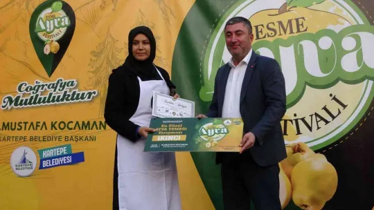 Mankenler değil, ayvalar yarıştı