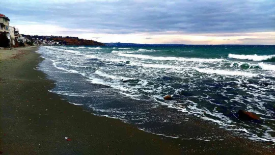 Marmara'da deniz ulaşımına poyraz engeli