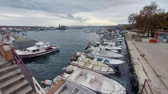 Marmara'da ulaşıma lodos engeli