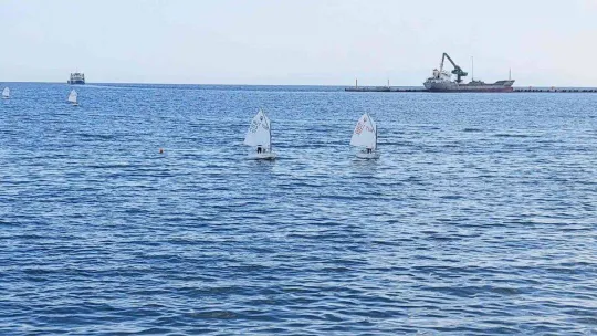 Marmara Denizi'nde uluslararası yelken yarışları 2. gününde