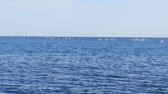 Marmara Denizi'nde uluslararası yelken yarışları 2. gününde