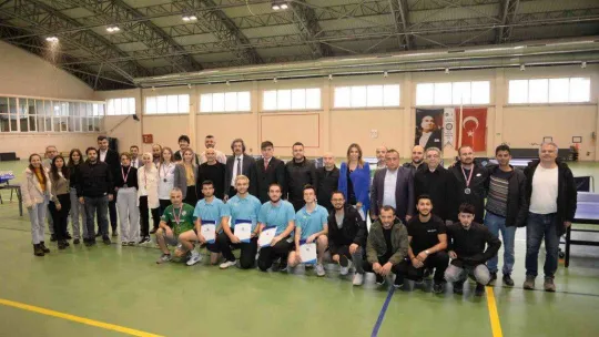 Masa Tenisi Turvunası'nda şampiyonlar belli oldu