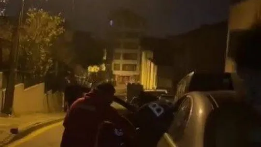 Mbaye Diagne'nin şoförü otomobilini kaçırdı, Diagne fırına sığındı