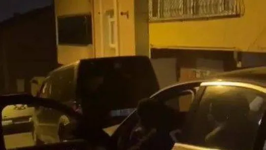 Mbaye Diagne'nin şoförü otomobilini kaçırdı, Diagne fırına sığındı