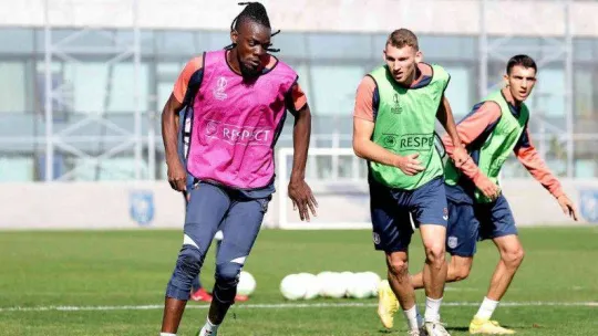 Medipol Başakşehir, Hearts maçı hazırlıklarına başladı