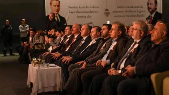 Mehmet Akif Ersoy, Uğur Işılak'ın yorumuyla anıldı