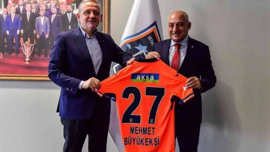 Mehmet Büyükekşi'den, Medipol Başakşehir'e ziyaret