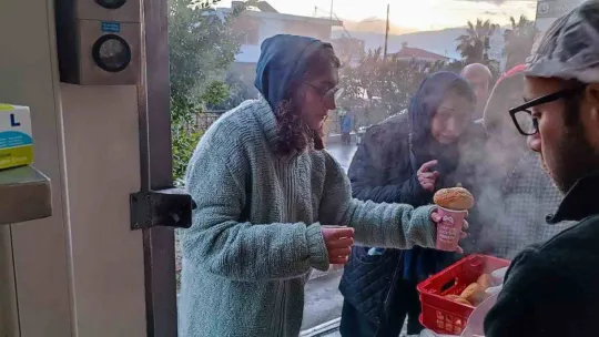 MER-EK'te üretilen tüm ekmekler deprem bölgesine gönderiliyor