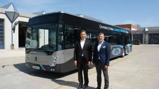 Mercedes-Benz Türk, Conecto hybrid'i Türkiye'de satışa sundu