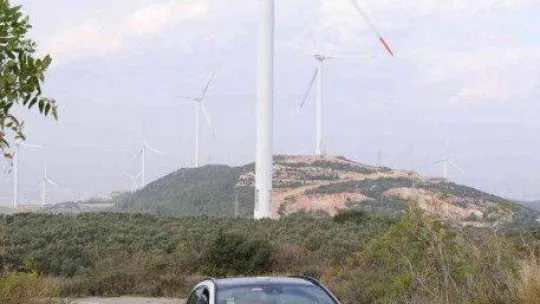 Mercedes'te EQ ile elektrikli dönüşümü