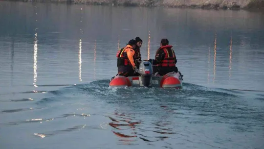 Meriç Nehri'nde erkek cesedi bulundu