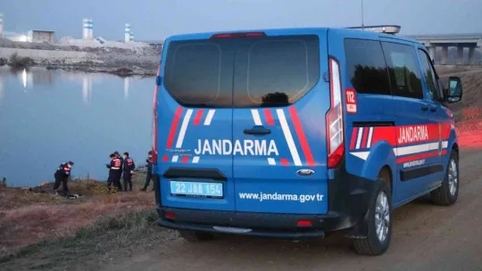 Meriç Nehri'nde erkek cesedi bulundu
