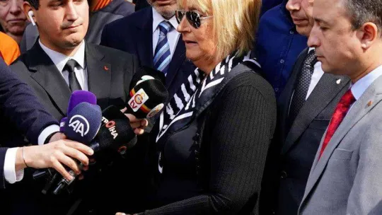 Metin Oktay mezarı başında anıldı