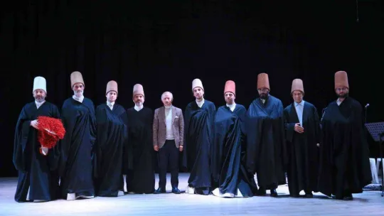 Mevlana, 'vuslatının' 749. yıl dönümünde Bayrampaşa'da anıldı