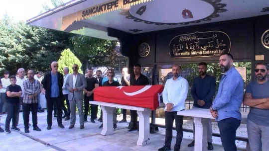 MHP'li Erkan Hançer son yolculuğuna uğurlandı