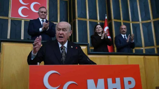MHP lideri Bahçeli: 'AK Parti heyetinin anayasa değişikliğini görüşmek amacıyla Meclis'te grubu bulunan siyasi partileri ziyaret etmesi de son derece doğal ve doğru bir adımdır'