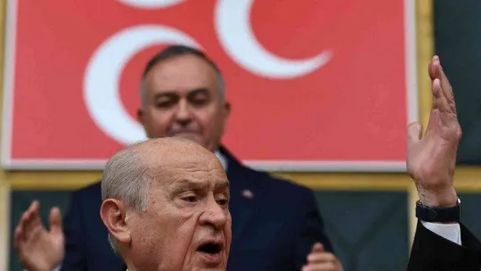 MHP lideri Bahçeli: 'AK Parti heyetinin anayasa değişikliğini görüşmek amacıyla Meclis'te grubu bulunan siyasi partileri ziyaret etmesi de son derece doğal ve doğru bir adımdır'