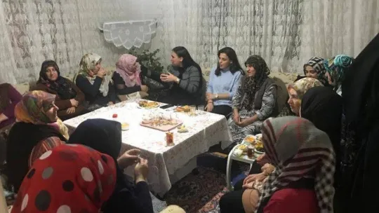 MHP'nin  'Komşum Nasılsın?' ziyaretleri gönül köprüsüne dönüştü