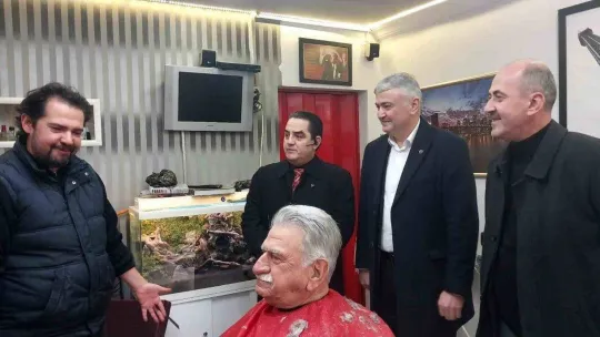 MHP Osmangazi'den esnafa ziyaret