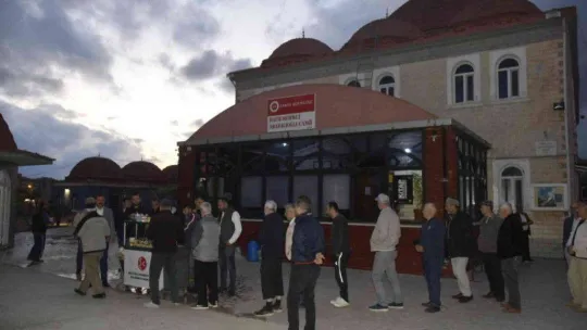 MHP sabah namazı buluşmalarına devam ediyor