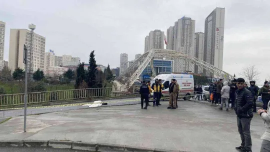 Midibüsün çarptığı kadın hayatını kaybetti