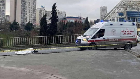 Midibüsün çarptığı kadın hayatını kaybetti