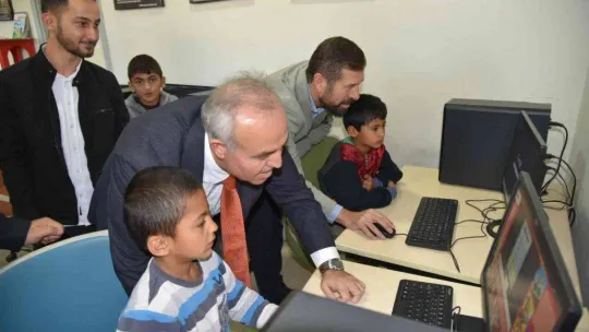 Milletvekili Recep Şeker Sındırgılılarla buluştu