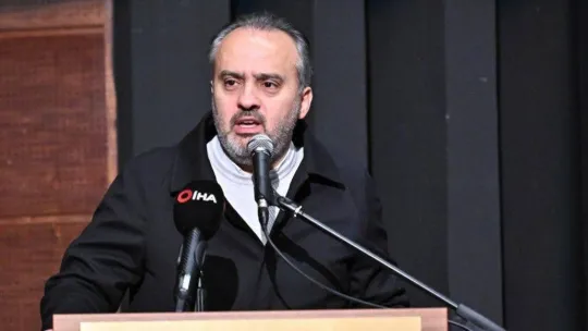 Milletvekili Serkan Bayram'ın hayatını konu alan 'Buğday Tanesi' filmi Bursa'da ilgiyle izlendi